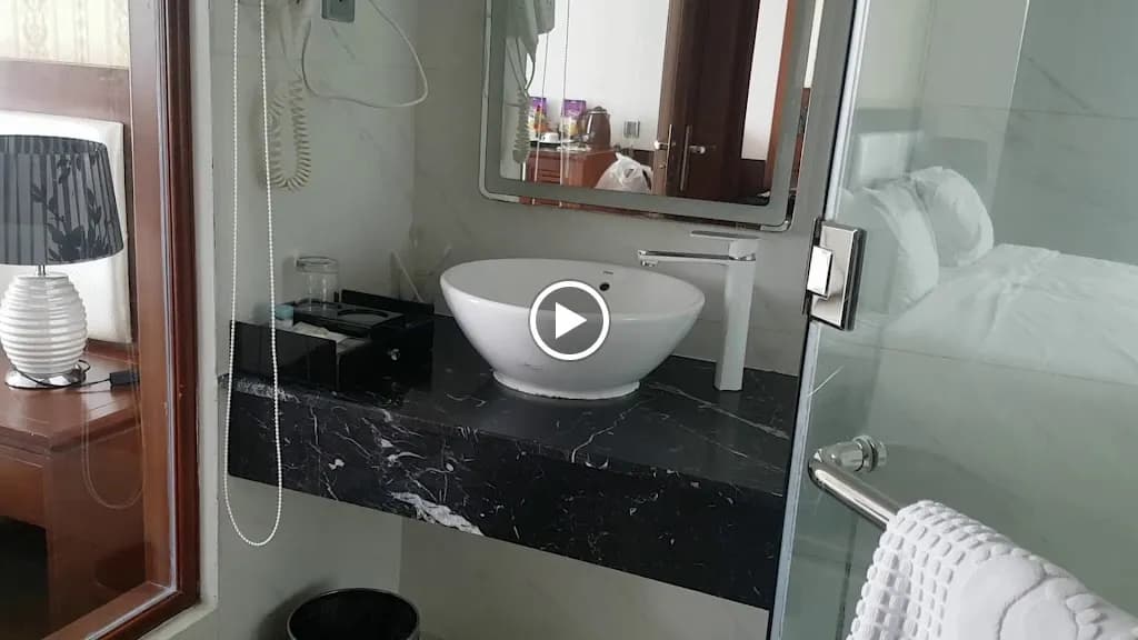 Le Hoang Beach Hotel