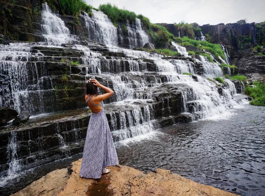 Khau-Lan-Waterfall---The-wild-waterfall-that-few-people-know-about-in-Ha-Giang_Thác Khau Làn 3.jpg