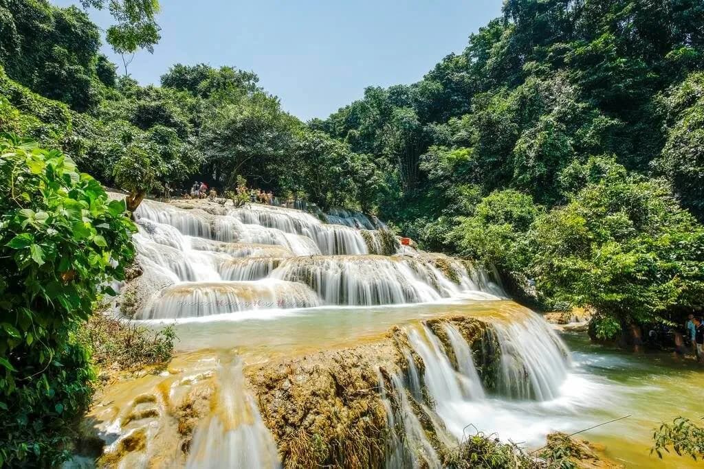 Kinh-nghiem-du-lich-thac-May-Thanh-Hoa-chi-tiet-tu-A-den-Z_thac-may (1).jpg