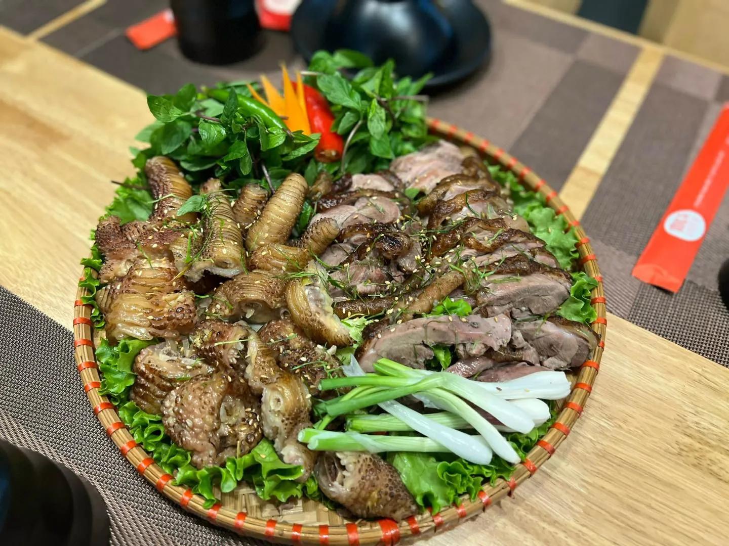 banh-mi-viet-nam-wikipedia-tieng-viet_ga-dong-tao-ivivu-6.jpg