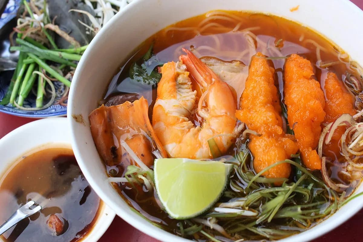 bun-suong-dac-san-tra-vinh-gay-to-mo-tu-cai-ten-va-hap-dan-ngay_Bún Suông Trà Vinh 4.jpg