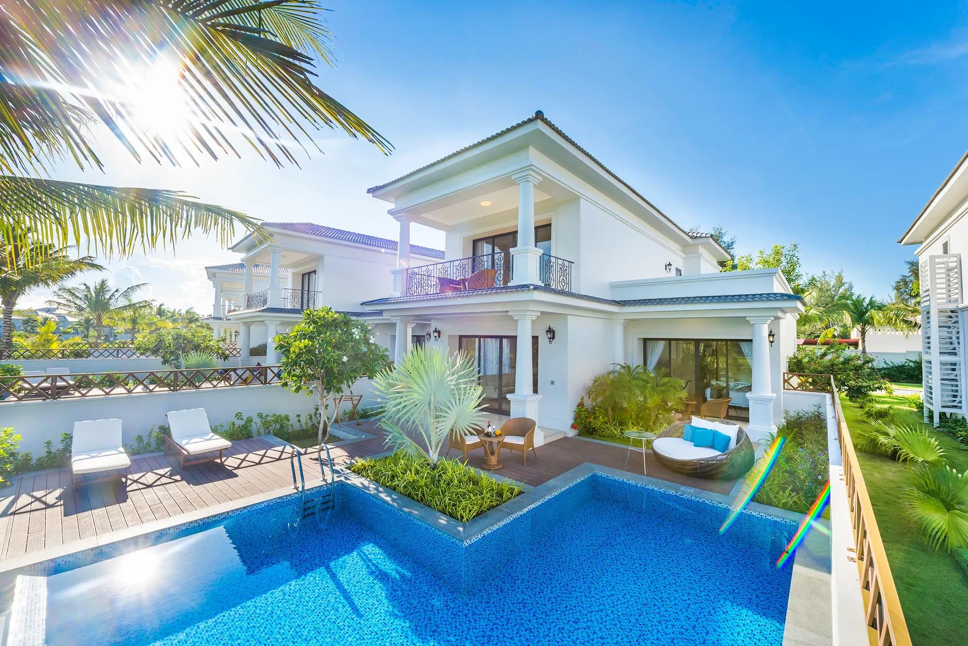 Luxury villa with private pool at Vinpearl Da Nang.