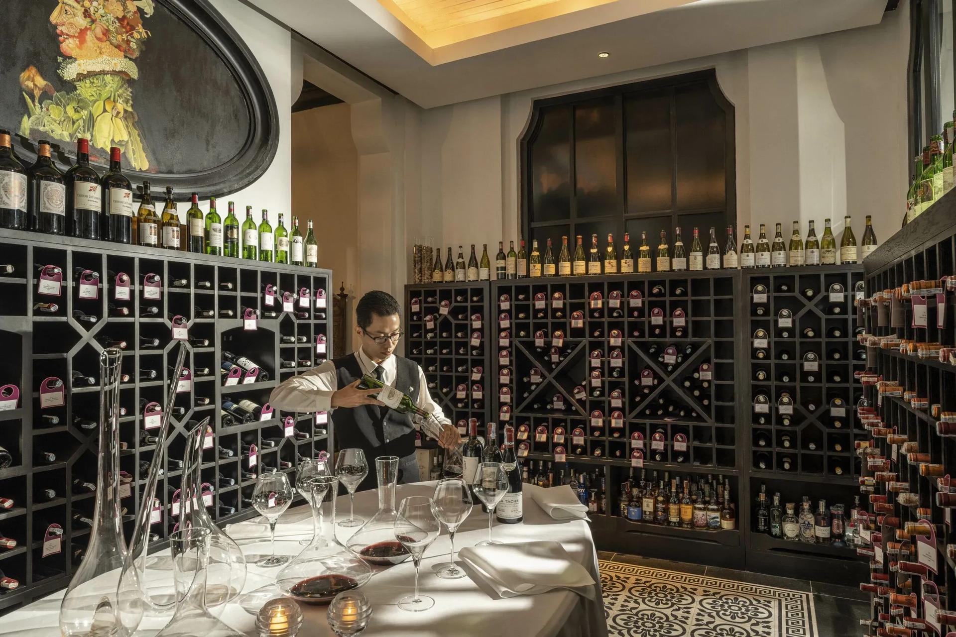 Wine area of La Maison 1888 offers a luxurious and refined atmosphere.