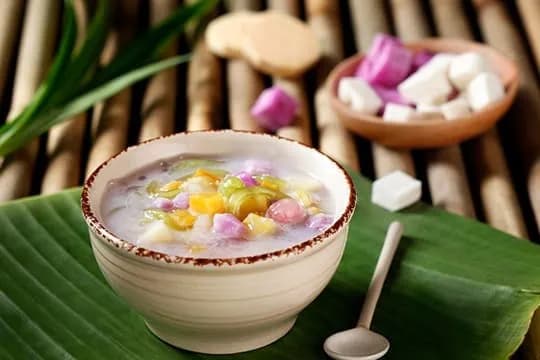 saigontourist-mang-mon-ngon-nam-bo-den-lien-hoan-am-thuc-toan_Che-Ba-Ba-500.jpg