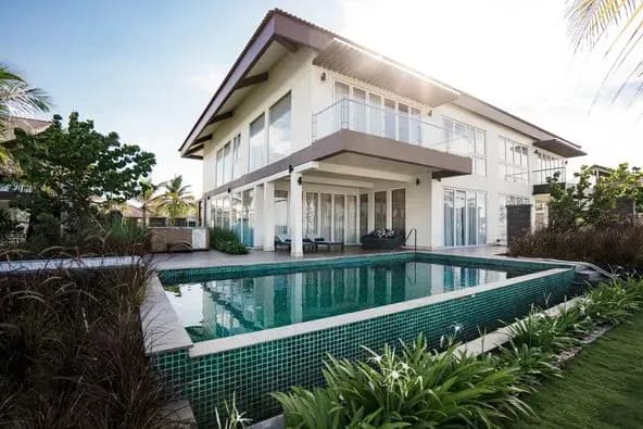 Relax at TUI BLUE Nam Hoi An's luxurious villa.