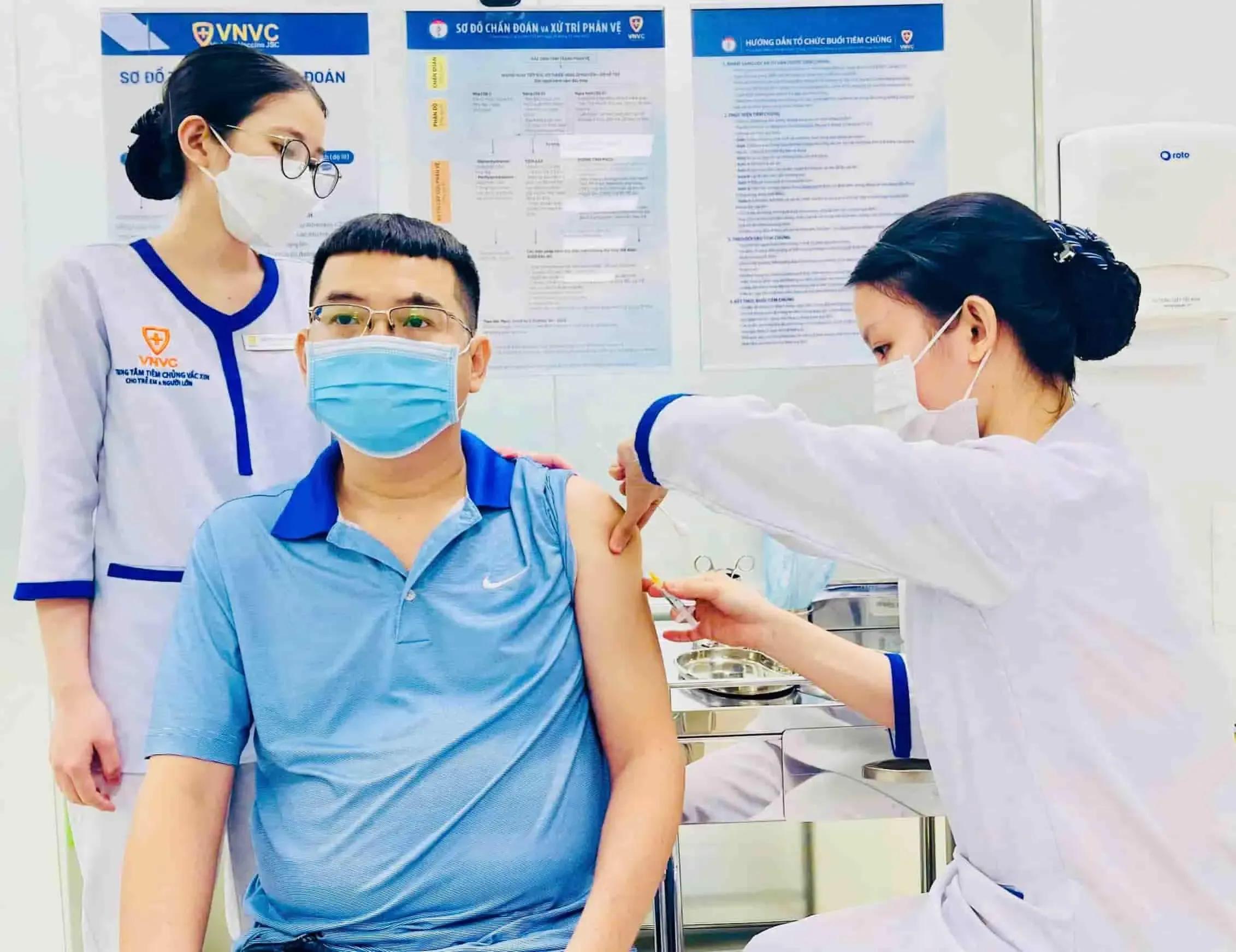 Chương trình tiêm chủng mở rộng bao gồm vắc xin nào?
